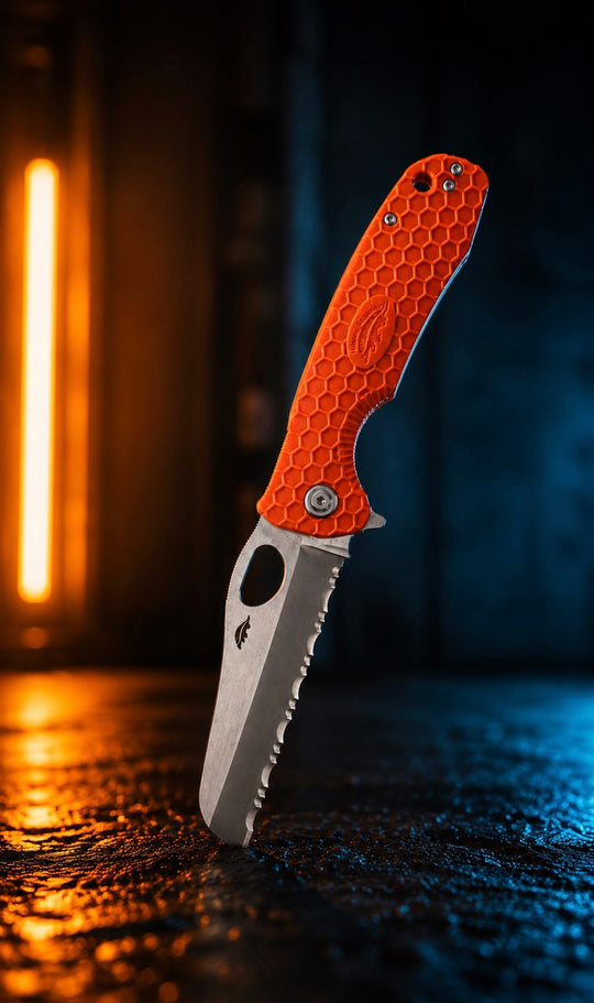 Honey Badger Knives Buyer's Guide: Claw, Wharncleaver & Rescue Models at ONE SHEAR®