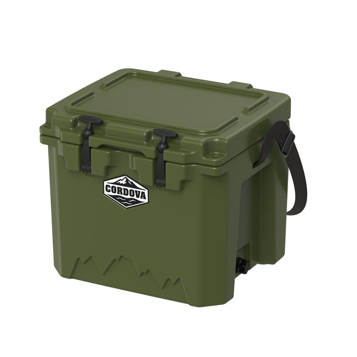 25 qt Basecamp Class™ Hard Cooler