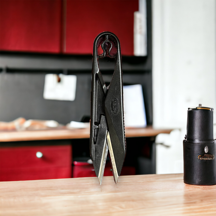 Black Embroidery Thread Snips | ONE SHEAR®