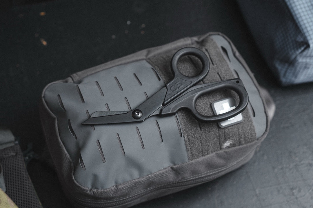 Tier 1 Elite trauma shear - Black on MOLLE med pouch