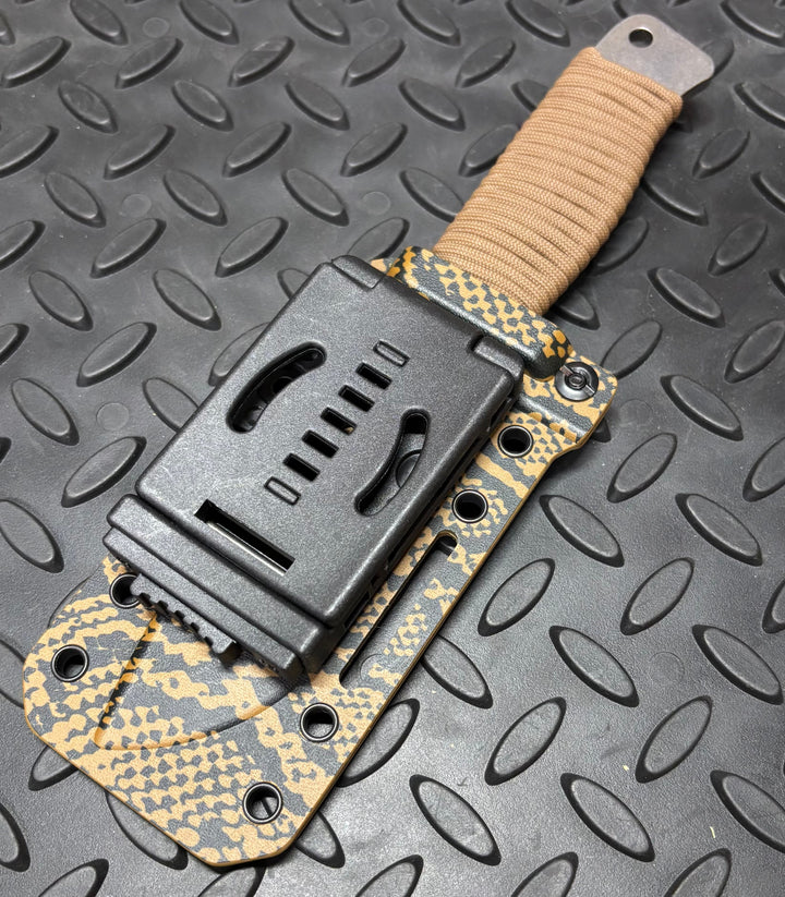 ROGAN Field Knife (Everglades Edition🐊 🐍🌴) comes with belt clip