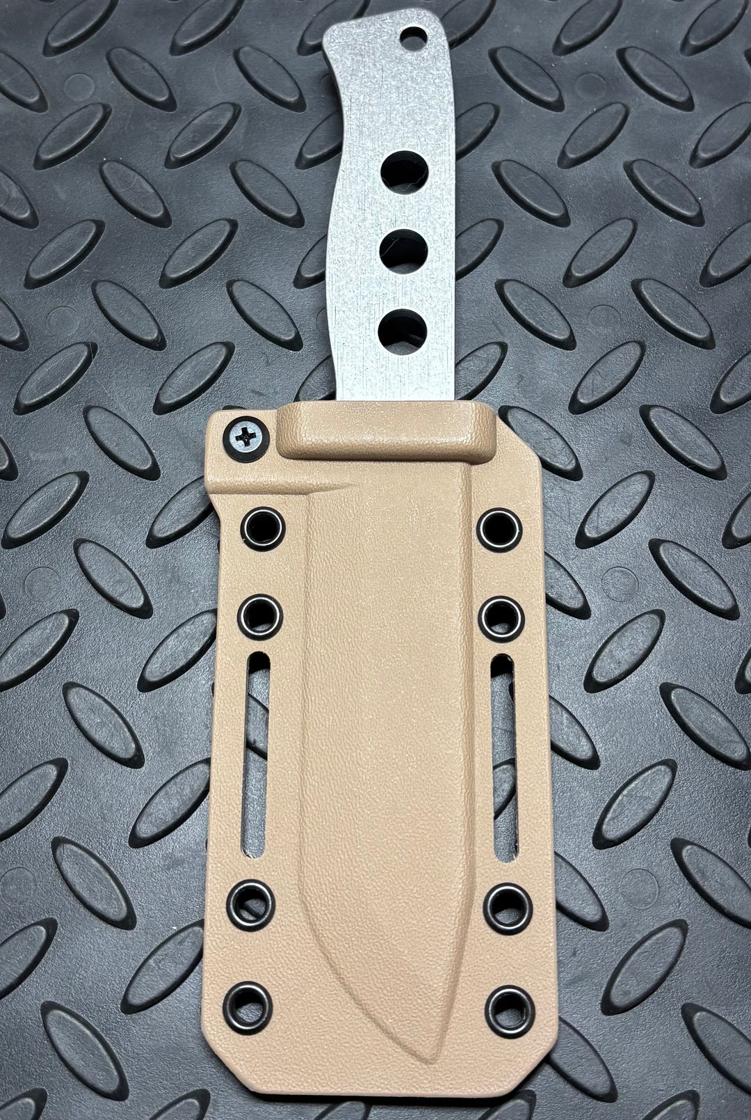 ROGAN Field Knife (BLEMISHED) Knife+Sheath only.