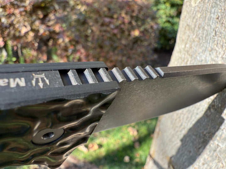R4A - Ready 4 Action Knife / D2 Fixed Blade ( Contour-Tex Carbon Fiber Scales )