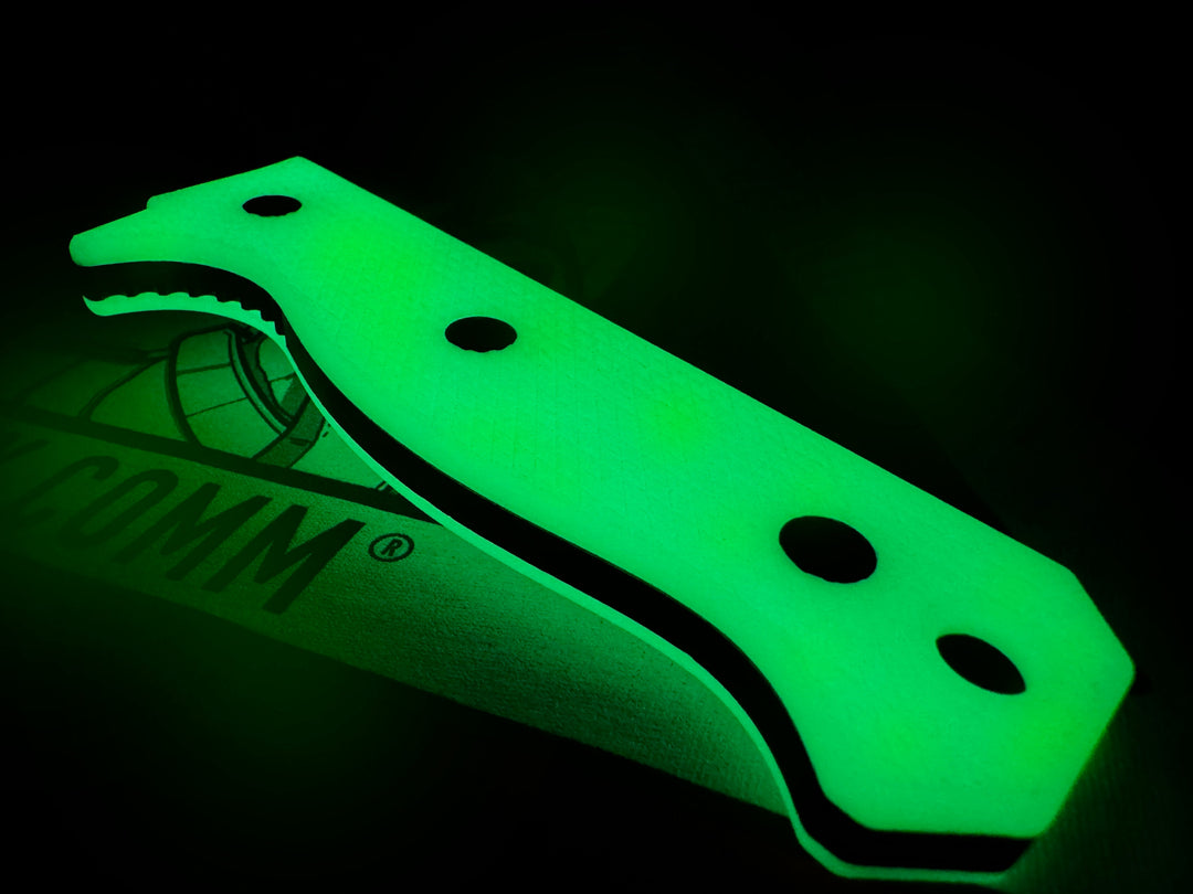 Compact R4A - Ready 4 Action Knife / D2 Fixed Blade ( UGM GLOW Scales ) 🔥 New 🔥