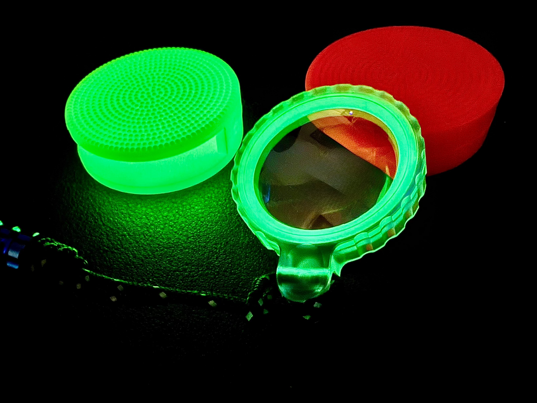 Polycarbonate Titan Zoom - Sapphire Pocket Magnifier by Maratac® 🔥 New 🔥