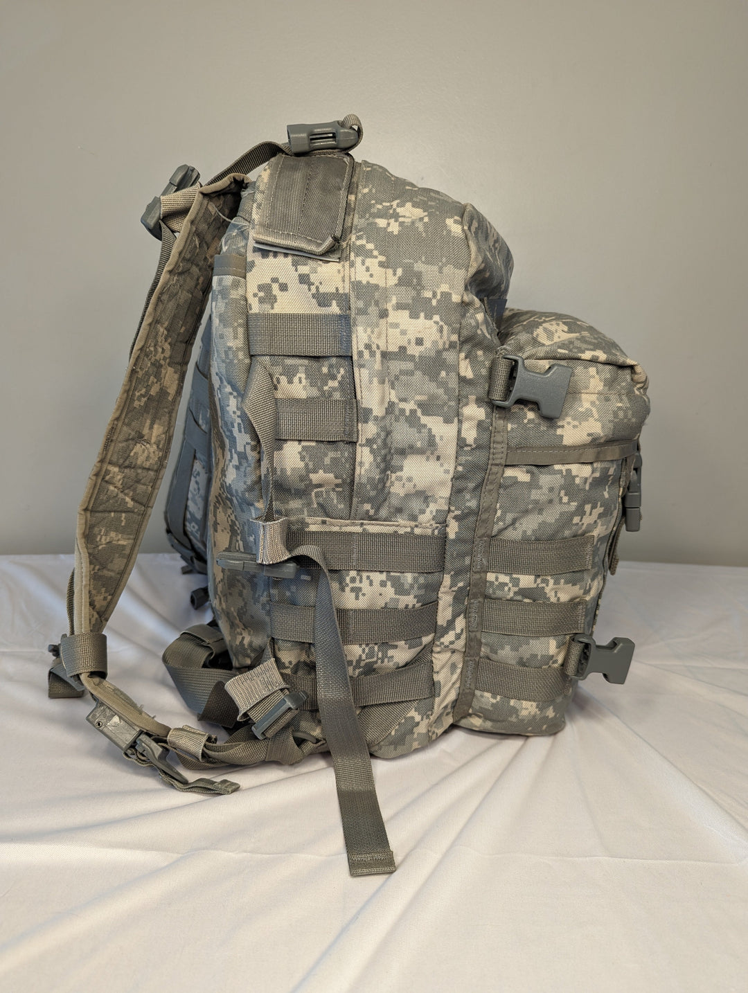 US Military Surplus Backpack ACU MOLLE II 3-Day Assault Pack USGI