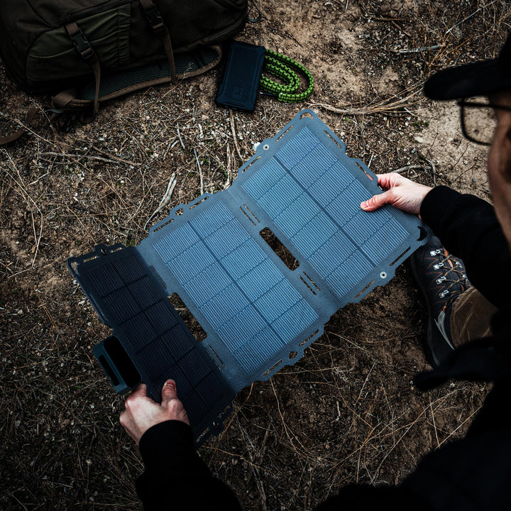 Spectre 18W Solar Panel — image 3