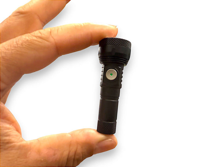 Peanut Beast XL 3.0 Flashlight Kit by Maratac® ( New For 2025! )