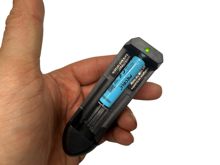 Ultra Basic - Universal 3.7V Travel Battery Charger