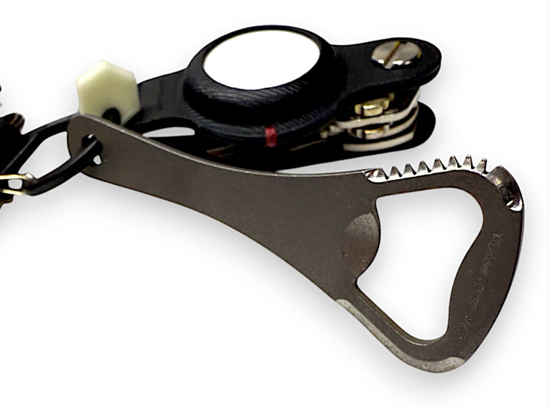 Titan War Claw Multi Tool- Maratac®