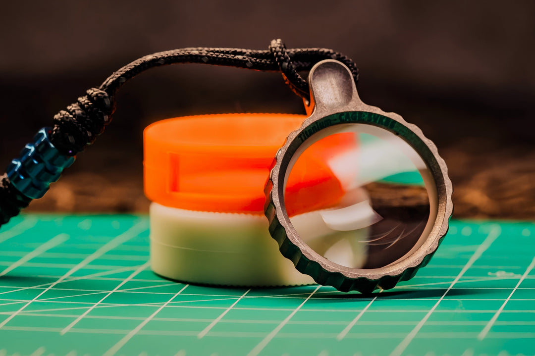 Polycarbonate Titan Zoom - Sapphire Pocket Magnifier by Maratac® 🔥 New 🔥